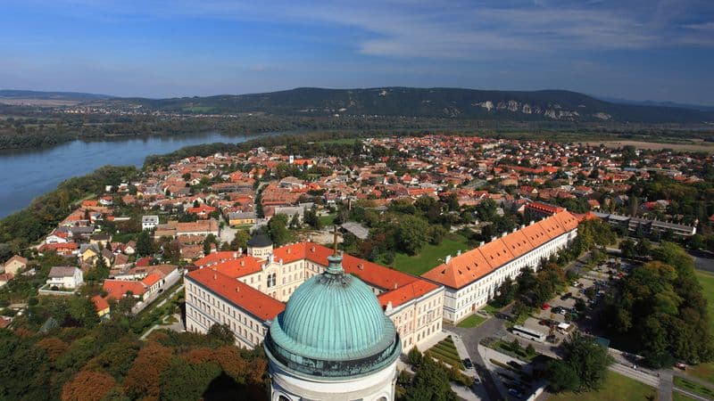 The beautiful blue Danube (port-to-port cruise)