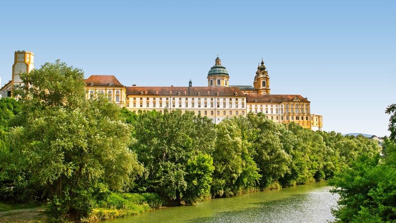 The beautiful blue Danube (port-to-port cruise)